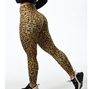 Til You Collapse Leggings